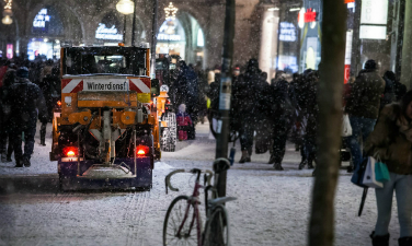 Schneeräumung auf Plätzen in München Tipps - Hausundgarten-muenchen.de
